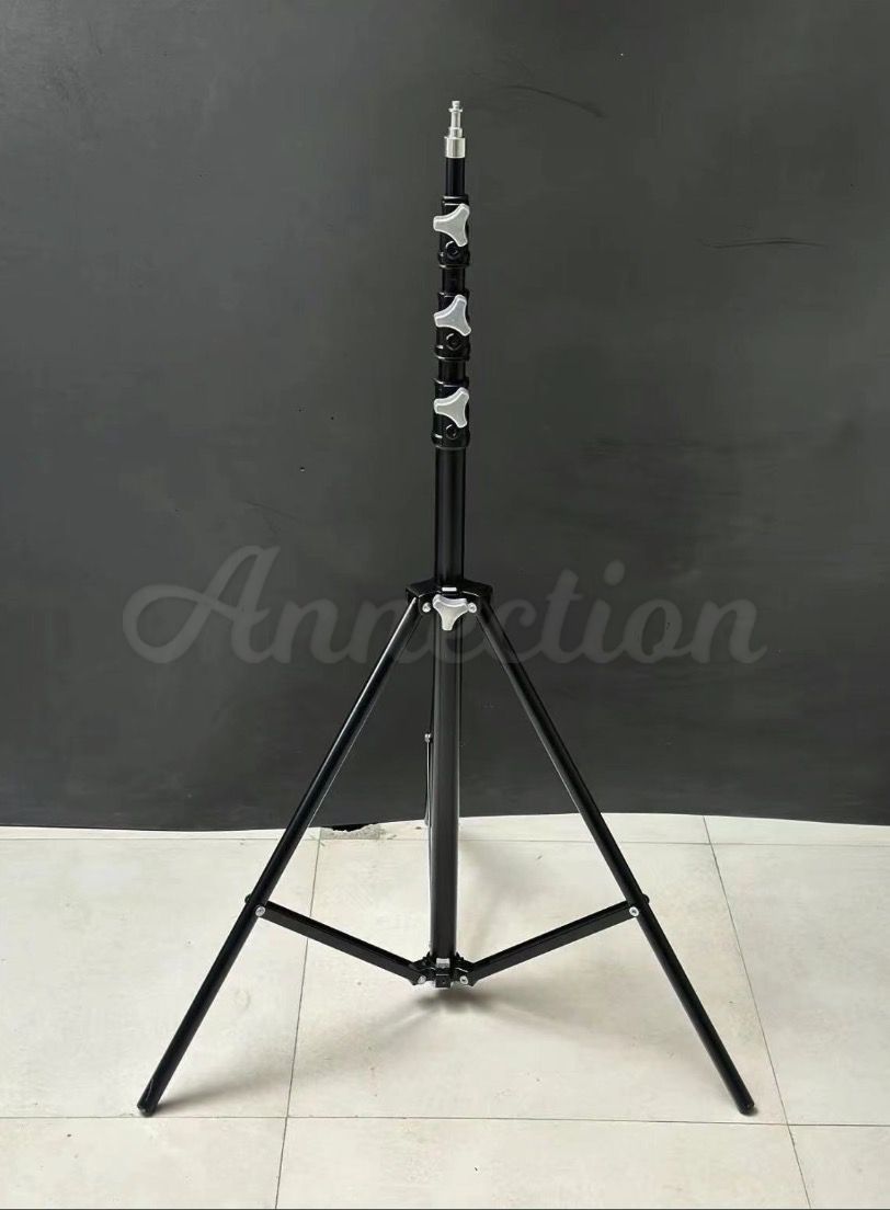 LIGHT STAND 04
